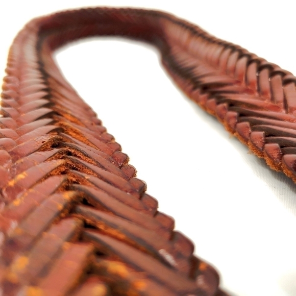 Women's Large Braided Brown Gold Tone Buckle Belt - Picture 5 of 8